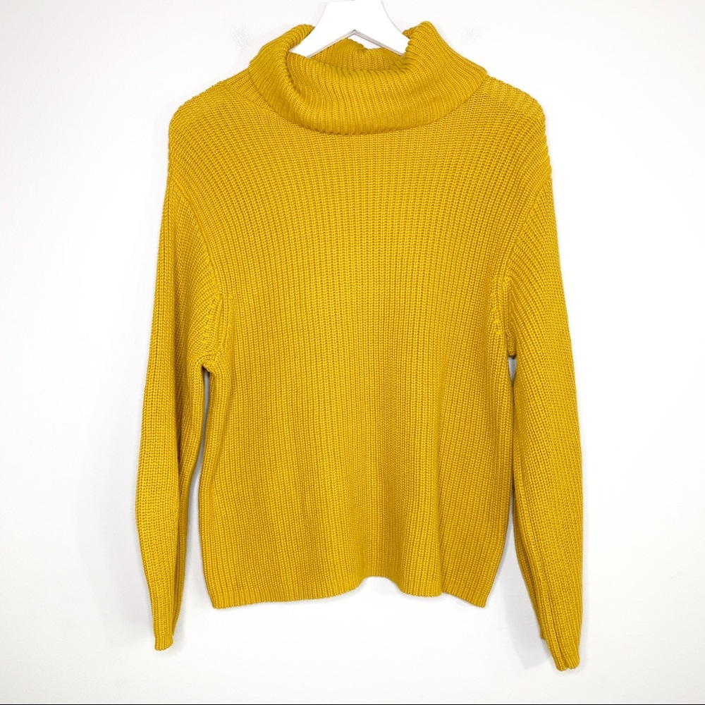 VINCE CAMUTO Yellow Knit Turtle Neck Sweater S